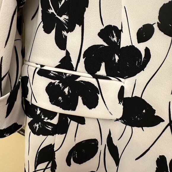 Kasper Size 10 Stretch Poly White Black Floral Print Single Button Blazer - Picture 4 of 5